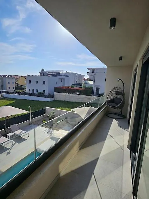 Chandra Villa, New - 10M Heated Pool Novigrad