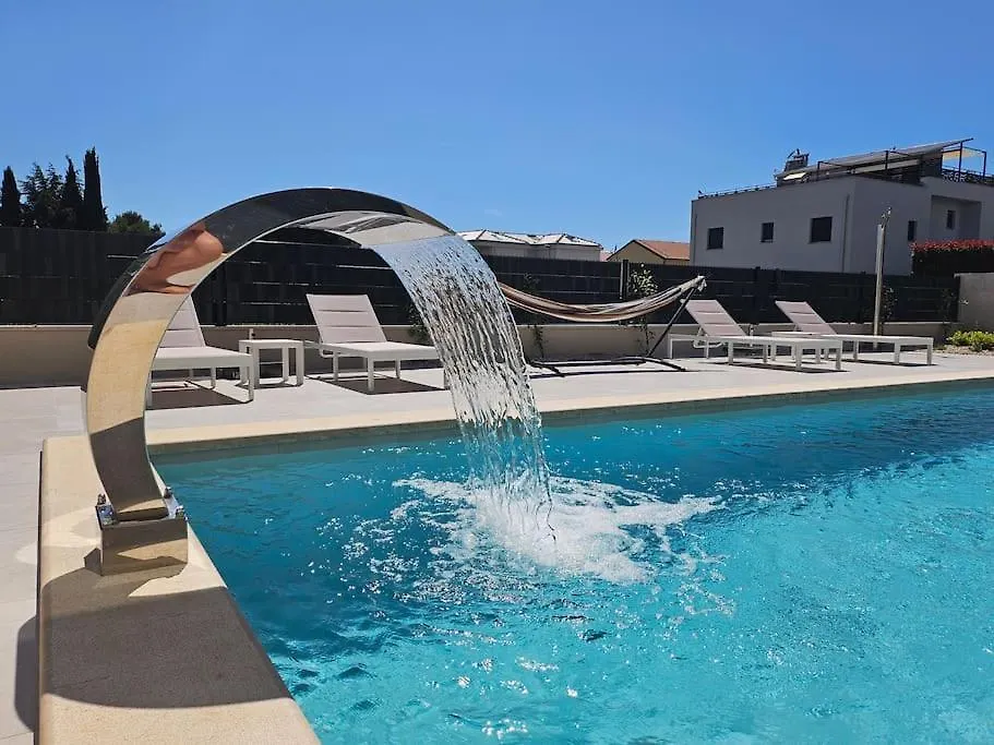 Villa Chandra Villa, New - 10M Heated Pool Novigrad  Croatia