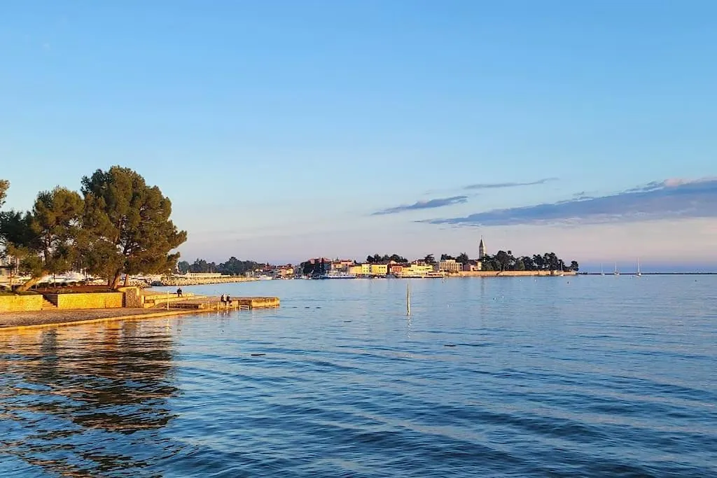Chandra Villa, New - 10M Heated Pool Novigrad  0*, Novigrad (Istria)
